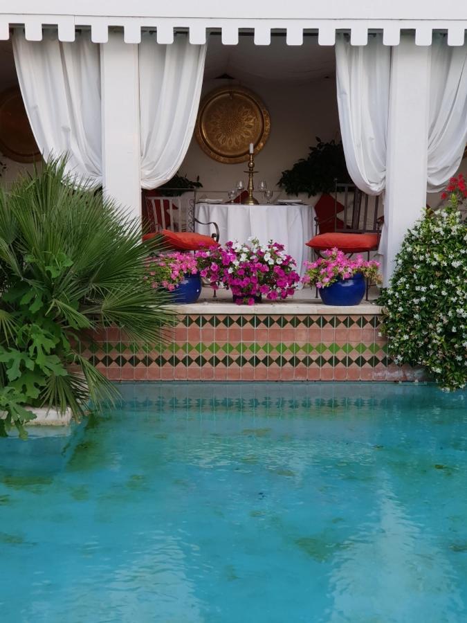 La Villa Majorelle Pertuis Luaran gambar