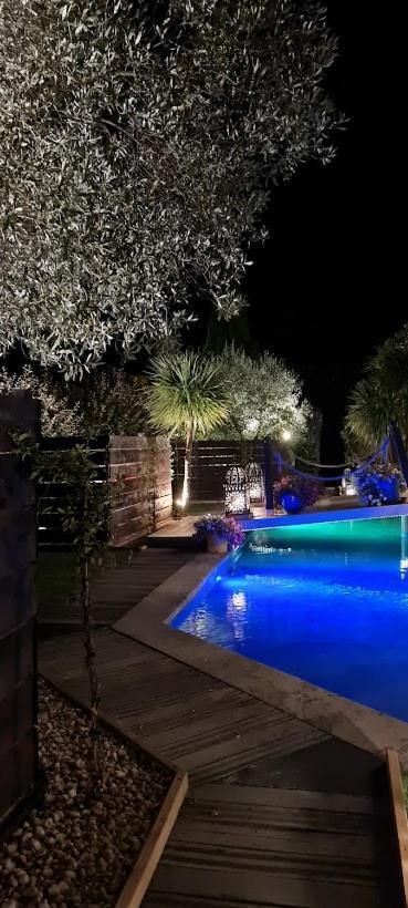La Villa Majorelle Pertuis Luaran gambar
